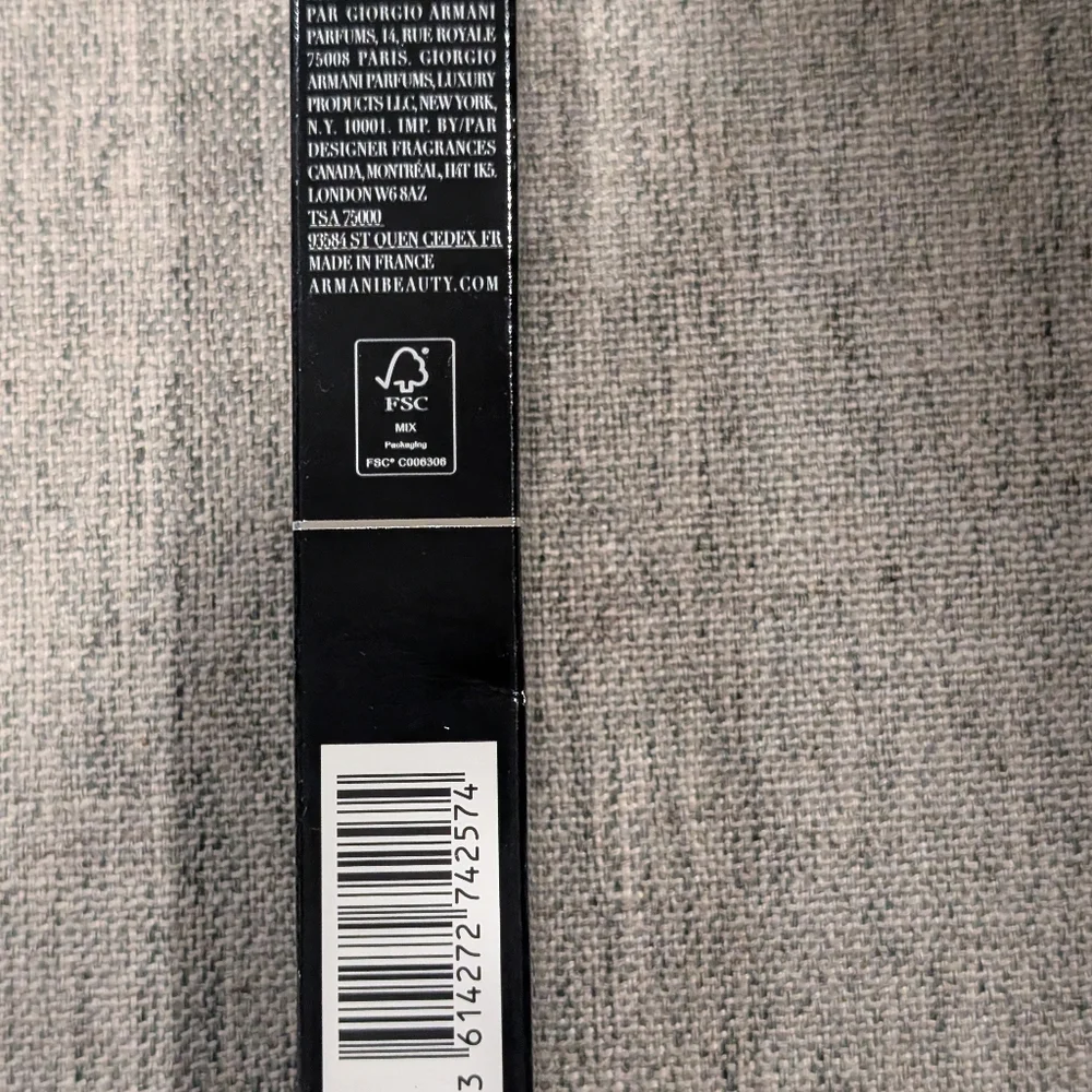 Giorgio Armani Lip Maestro Intense Velvet Color - 206 Cedar - NIB - Picture 5 of 8